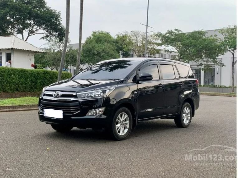 Toyota Innova Reborn